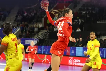 České házenkářky remizovaly s Angolou 31:31