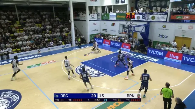 Povedené akce Slowiaka v závěru první čtvrtiny