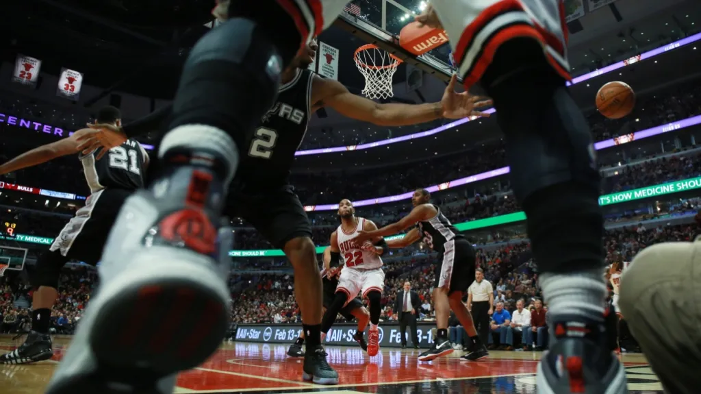 Utkání Chicago - San Antonio