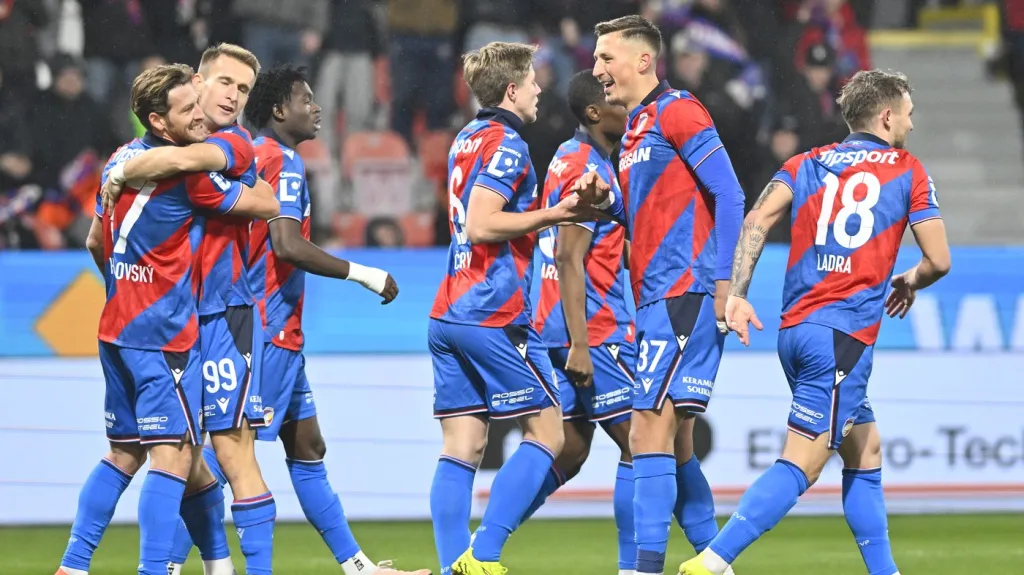 Dávid Krčík (37) se raduje po výhře Plzně nad Libercem