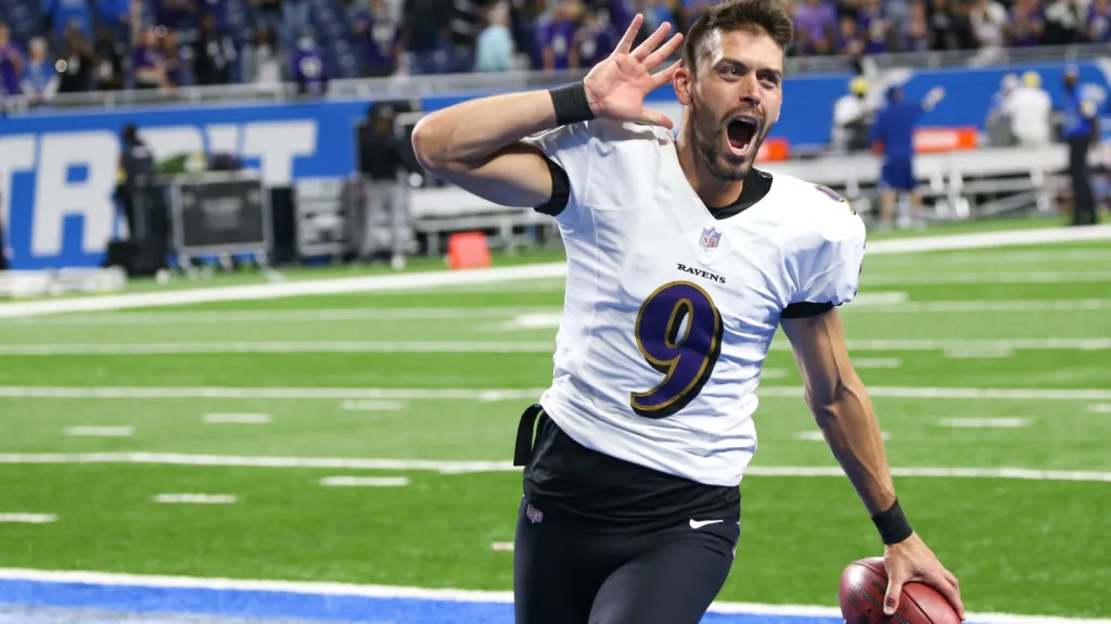Justin Tucker se raduje ze svého rekordního kopu