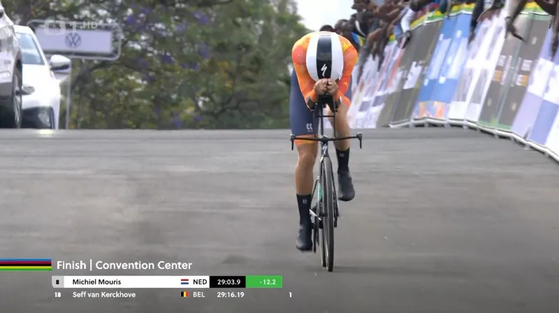 Juniorské časovky ovládli Nizozemci Arensová a Mouris