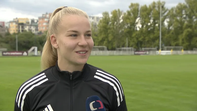 Martina Šurnovská a Aneta Pochmanová před derby pražských S