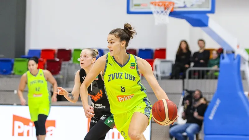 Basketbalistky USK a Žabin jsou už ve Španělsku před pohárovými zápasy