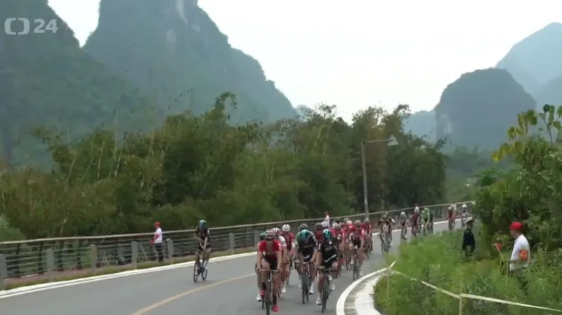 König po páté etapě drží odstup na Wellense