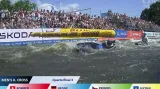 Čtvrtfinále Přindiše v kayakcrossu na SP v Praze