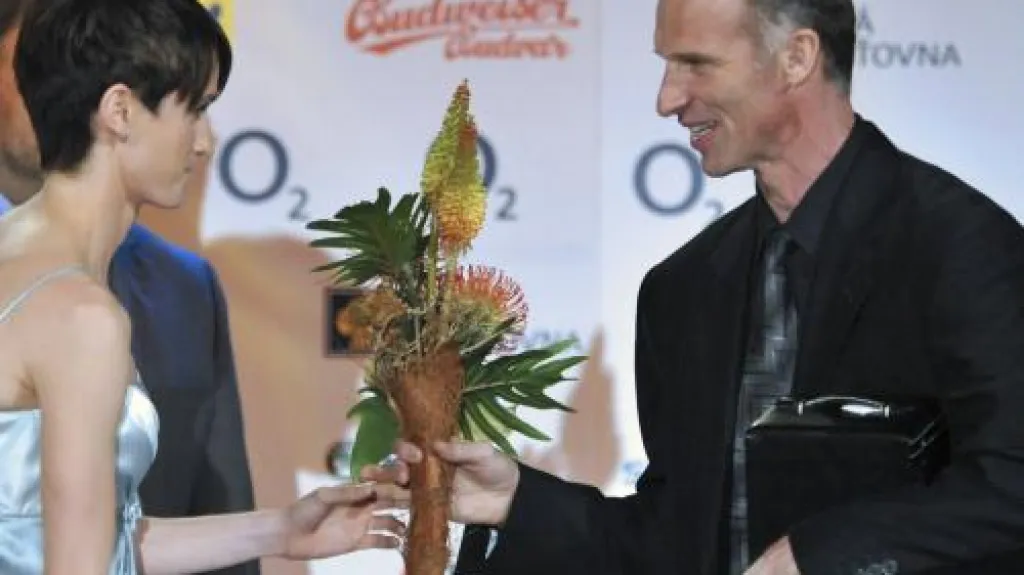 Dominik Hašek je Hokejistou sezony 2009/2010