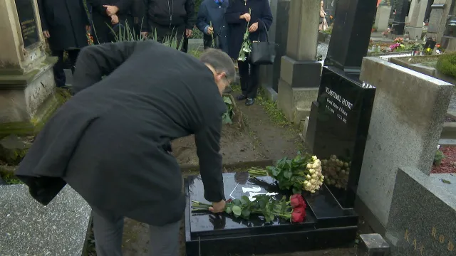 Na Vyšehradě uložili ostatky Vlastimila Horta