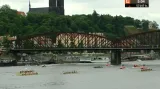 Sestřih hlavního závodu osmiveslic na 104. Primátorkách