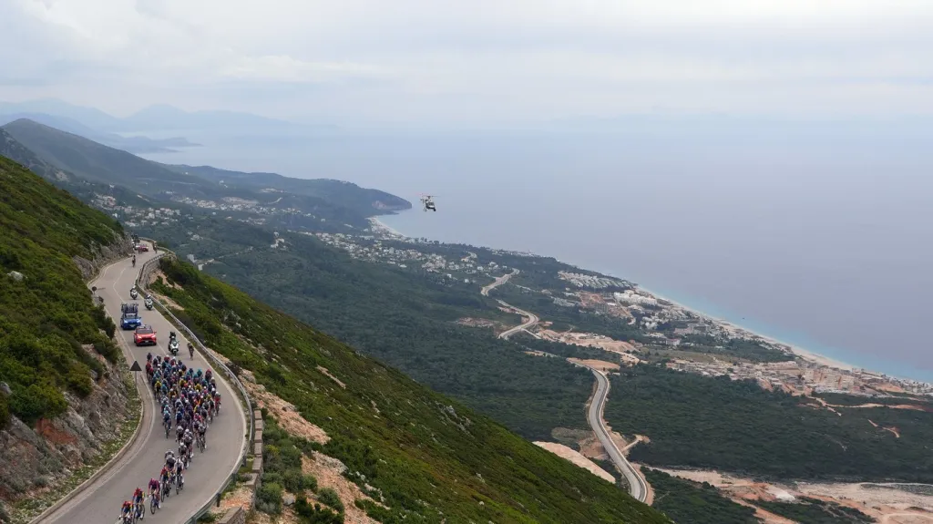 Giro se třetí etapou rozloučilo s Albánií