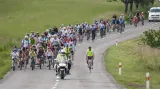 Josef Zimovčák v čele pelotonu během cyklotour Na kole dětem