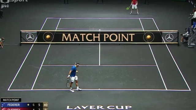 Rozhodující míček zápasu Federer - Querrey