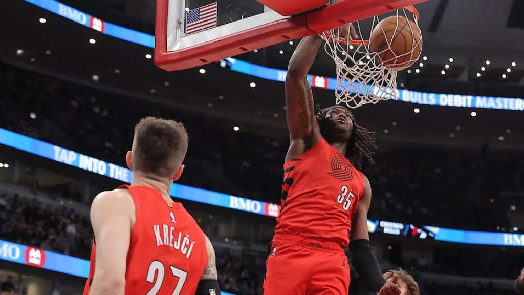 Vít Krejčí v utkání Portlandu proti Chicagu