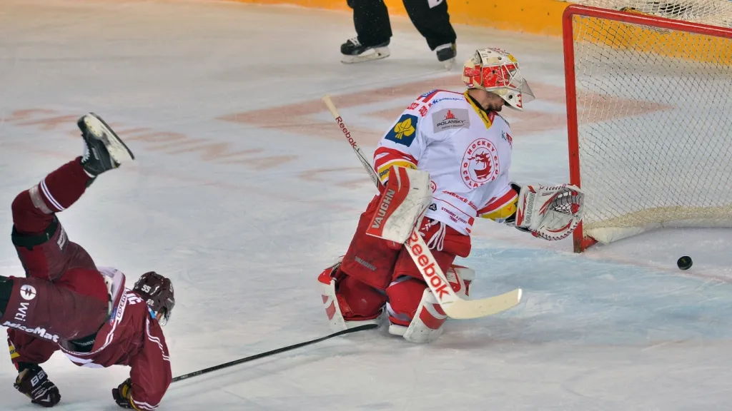 Sabolič navyšuje sparťanské vedení na 2:0
