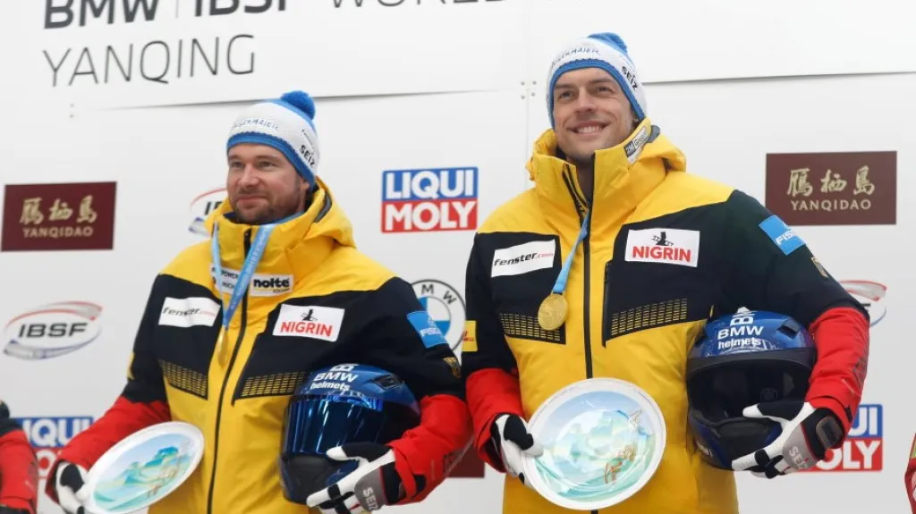 Johannes Lochner s brzdařem Georgem Fleischhauerem