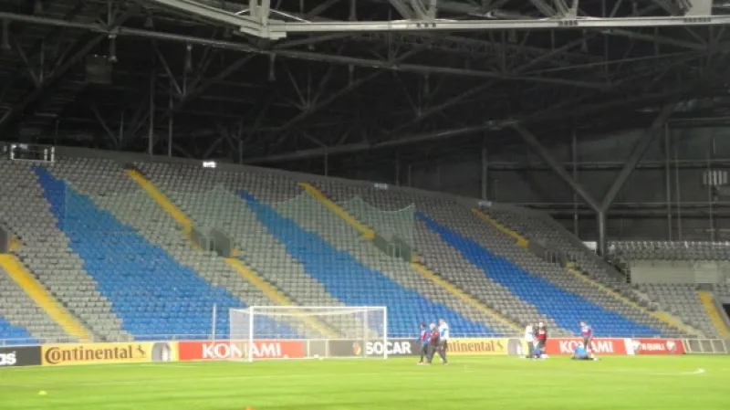Fotbalový stadion v Astaně