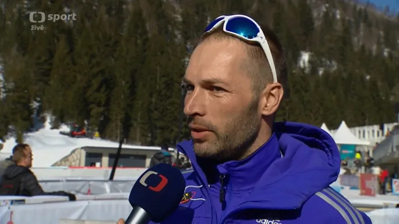 Závodníci prochází před startem třemi kontrolami, říká český rozhodčí