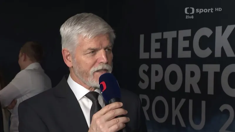 Prezident Petr Pavel o létání a přístupu k ruským i běloruským sportovcům