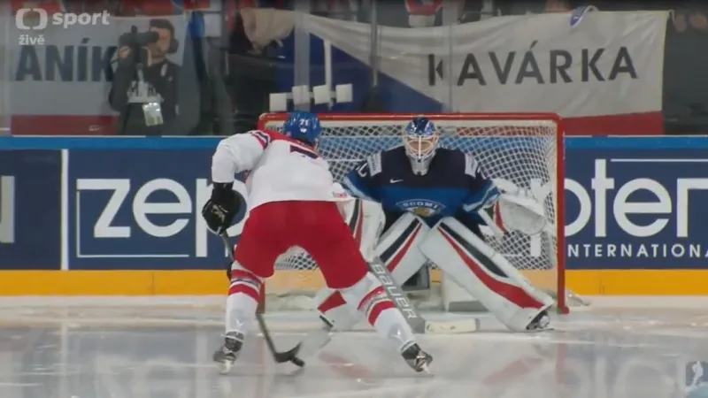 Samostatné nájezdy v utkání Finsko - Česko