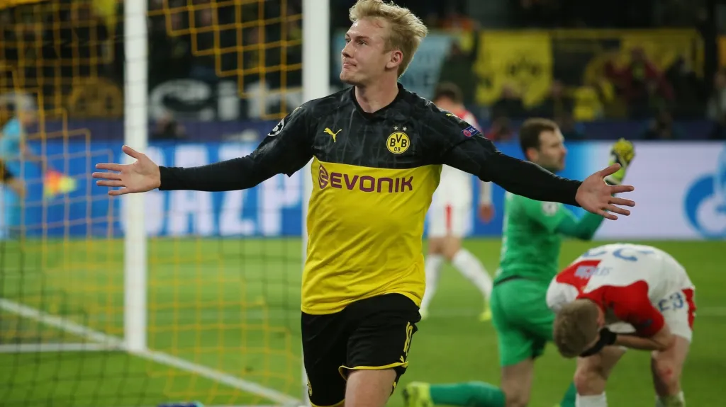 Radost Borussie, smutek Slavie