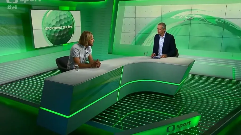 Pavel Kořínek (vlevo) jako host Sportovních zpráv