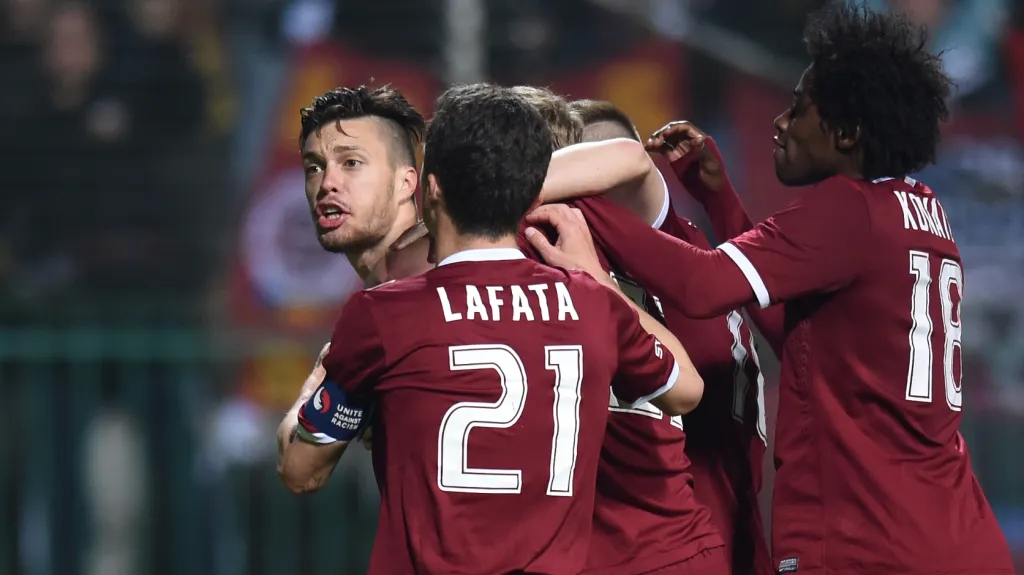 Slavící sparťané