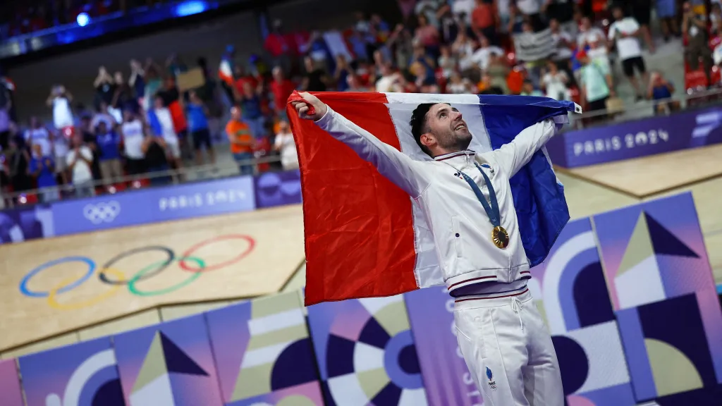 Benjamin Thomas slaví olympijské vítězství na domácí dráze