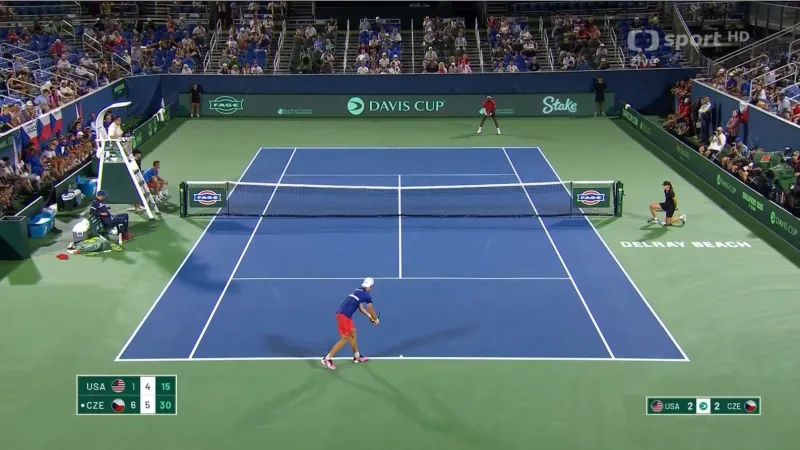 Vítězný závěr utkání Jakuba Menšíka s Francesem Tiafoem s ohlasem