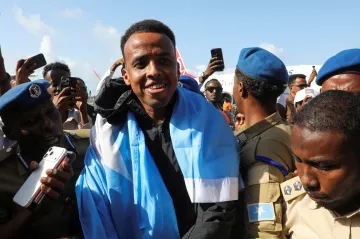 Omar Abdulkadir Artan po návratu do Somálska