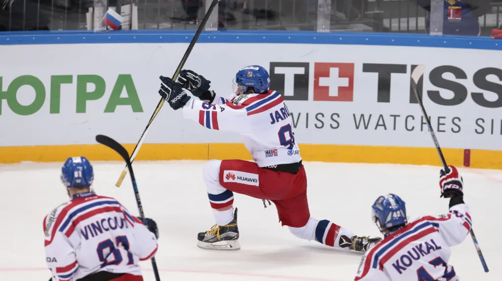 Richard Jarůšek slaví gól