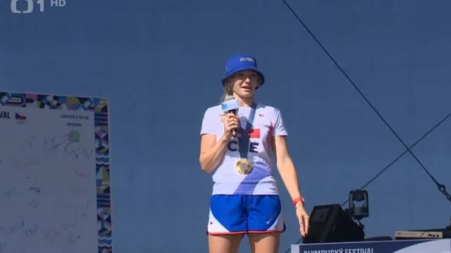 Davy lidí přivítaly na Olympijském festivalu Kateřinu Siniakovou