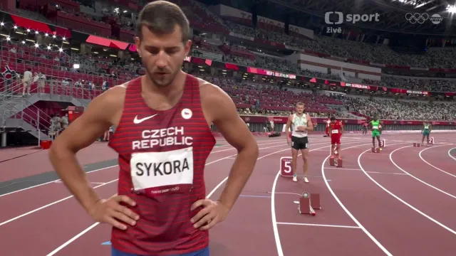 Rozběh desetibojařů na 400 metrů se Sýkorou a jeho ohlasy