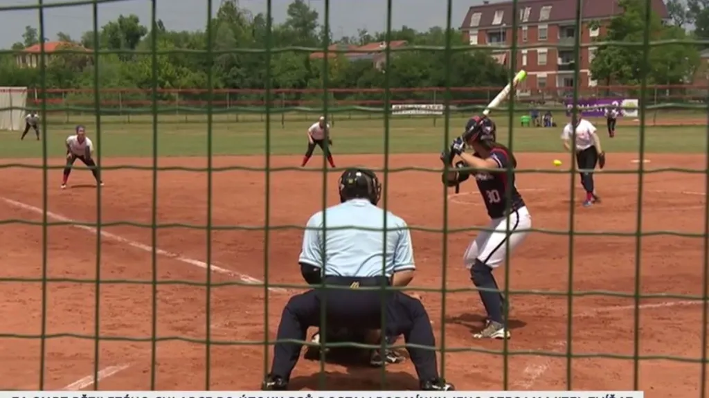 České softbalistky excelují na ME, Polsko deklasovaly 9:0