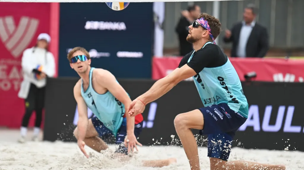 Jakub Šépka a Jiří Sedlák na ostravském písku