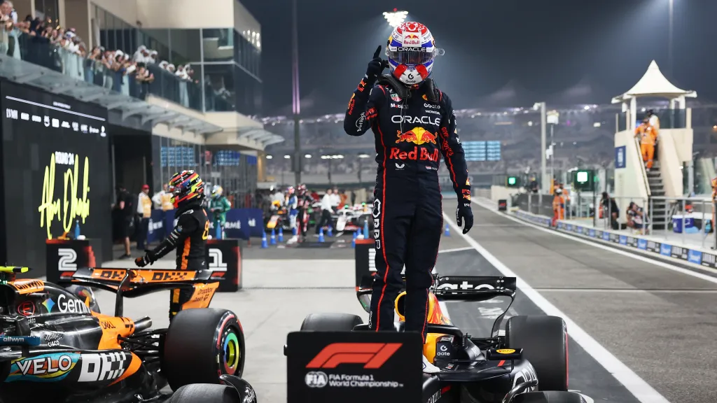 Max Verstappen ovládl kvalifikaci na závěrečný závod v Abú Dhabí