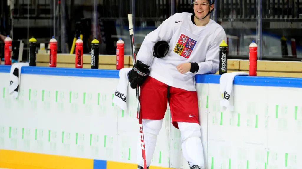 Tomáš Hertl na tréninku hokejové reprezentace