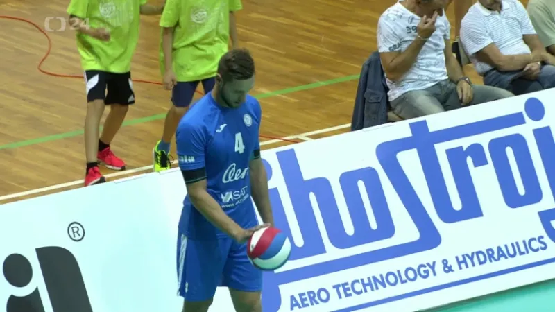 Jihostroj po nervózním začátku přehrál Odolenu Vodu