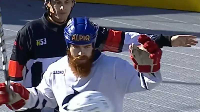 Kladenští hokejbalisté si poradili s Plzní