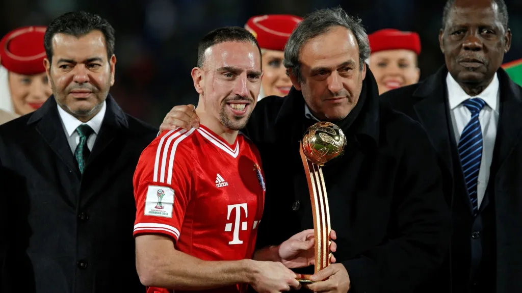 Franck Ribéry (druhý zleva) společně s Michelem Platinim