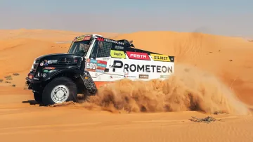 Macík si v kamionu podruhé podmanil Dakar, Prokop skončil jedenáctý