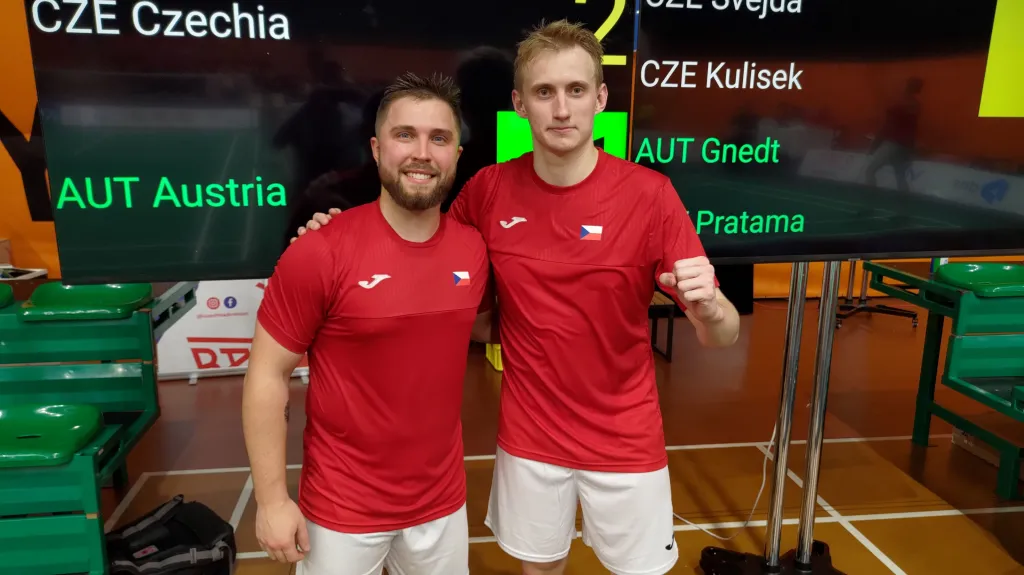 Adam Mendrek s Ondřejem Králem slaví vítězství