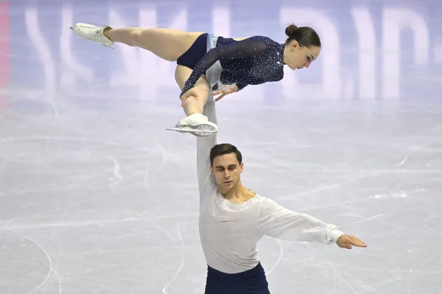 Valesiová s Bidařem proklouzli do volných jízd MS, vedou Němci