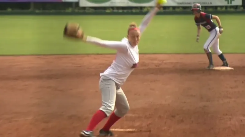 Softbalistky na mistrovství Evropy dvakrát prohrály