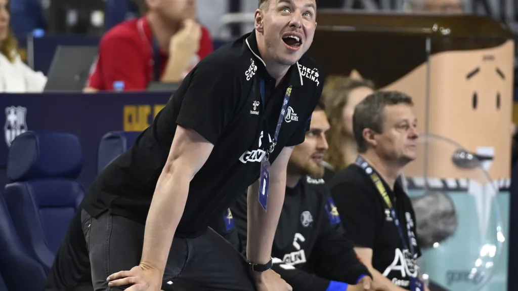 Trenér Kielu Filip Jícha