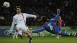 Pilař střílí proti AC Milán