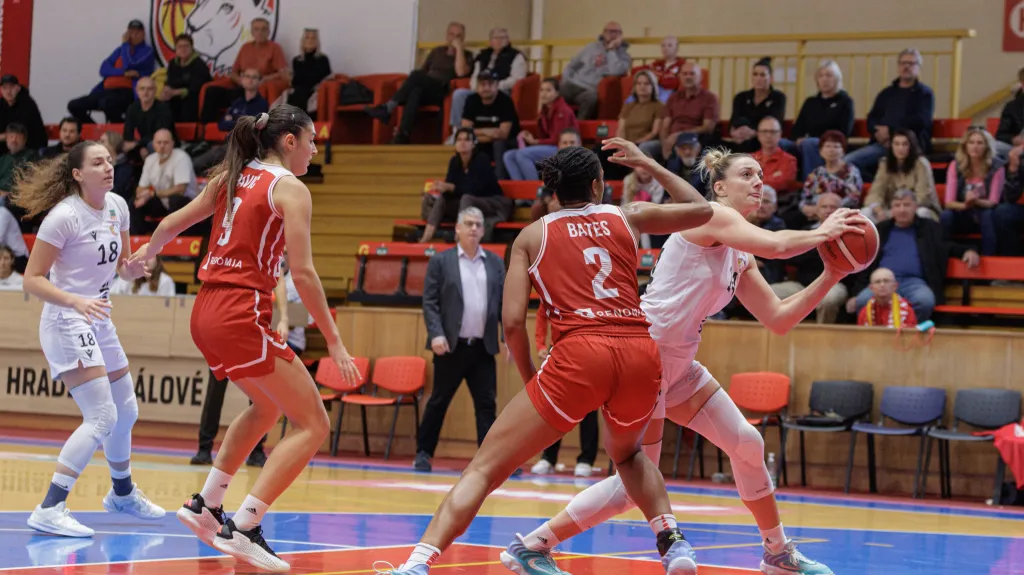 Utkání basketbalistek Hradce Králové s Brandýsem