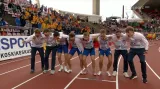 Štafeta čtvrtkařů suverénně získala zlato z MEJ