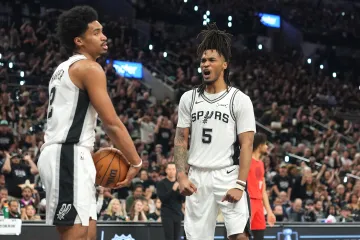 Radost basketbalistů San Antonia