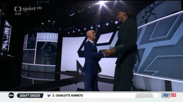 Wembanyama je podle očekávání jedničkou draftu NBA