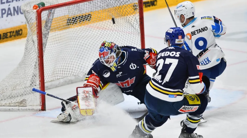 Jakub Flek skóruje proti Českým Budějovicím